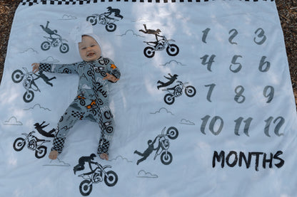 Flyin High Milestone Blanket